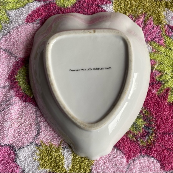 Vintage Love is … trinket dish 1970s Cartoonist Kim Casali Los Angeles - Picture 2 of 3